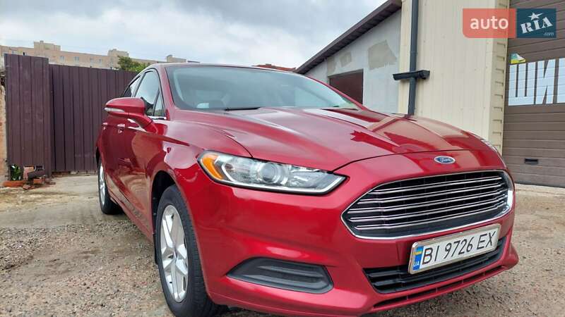 Седан Ford Fusion 2012 в Сумах