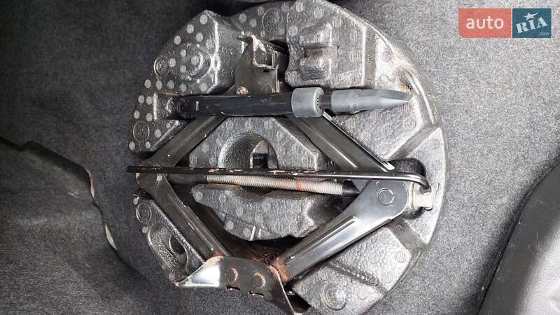 Седан Ford Fusion 2012 в Сумах