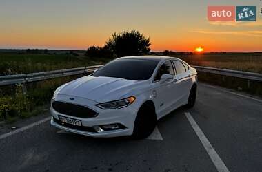 Седан Ford Fusion 2017 в Львові