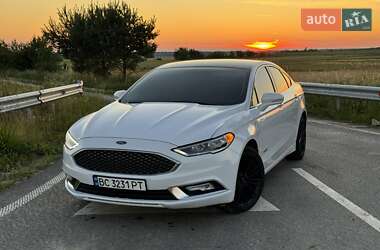 Седан Ford Fusion 2017 в Львові