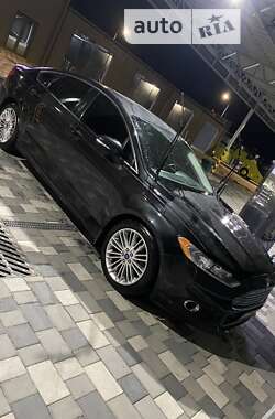 Седан Ford Fusion 2014 в Полтаве