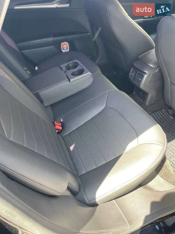 Седан Ford Fusion 2016 в Киеве