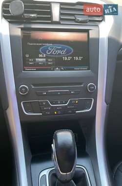 Седан Ford Fusion 2016 в Киеве