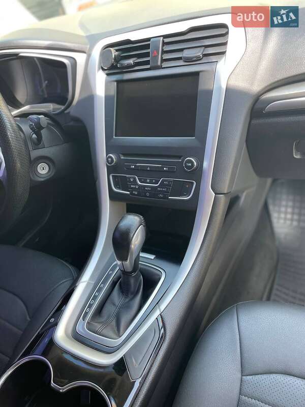 Седан Ford Fusion 2016 в Киеве