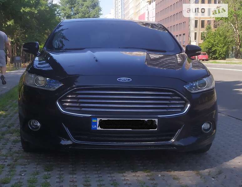 Седан Ford Fusion 2014 в Києві