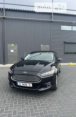 Седан Ford Fusion 2013 в Кропивницком