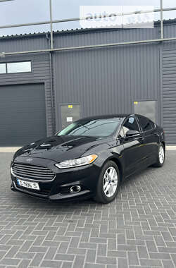 Седан Ford Fusion 2013 в Кропивницком