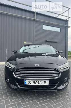 Седан Ford Fusion 2013 в Кропивницком