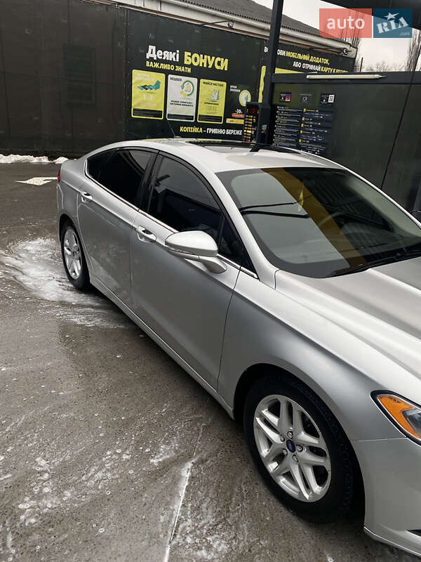 Седан Ford Fusion 2016 в Кременчуге