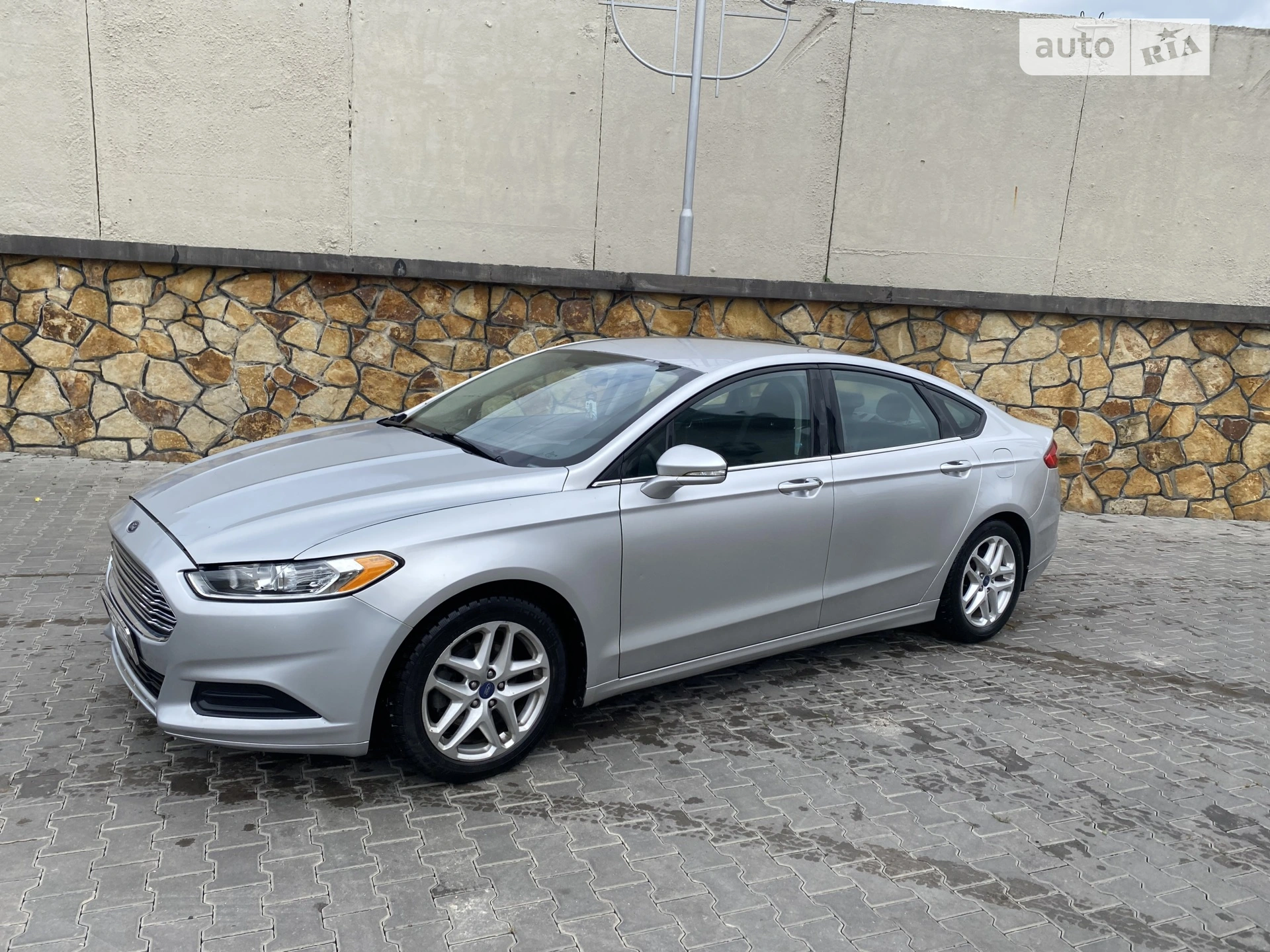 2013 Ford Fusion - мініатюра 10