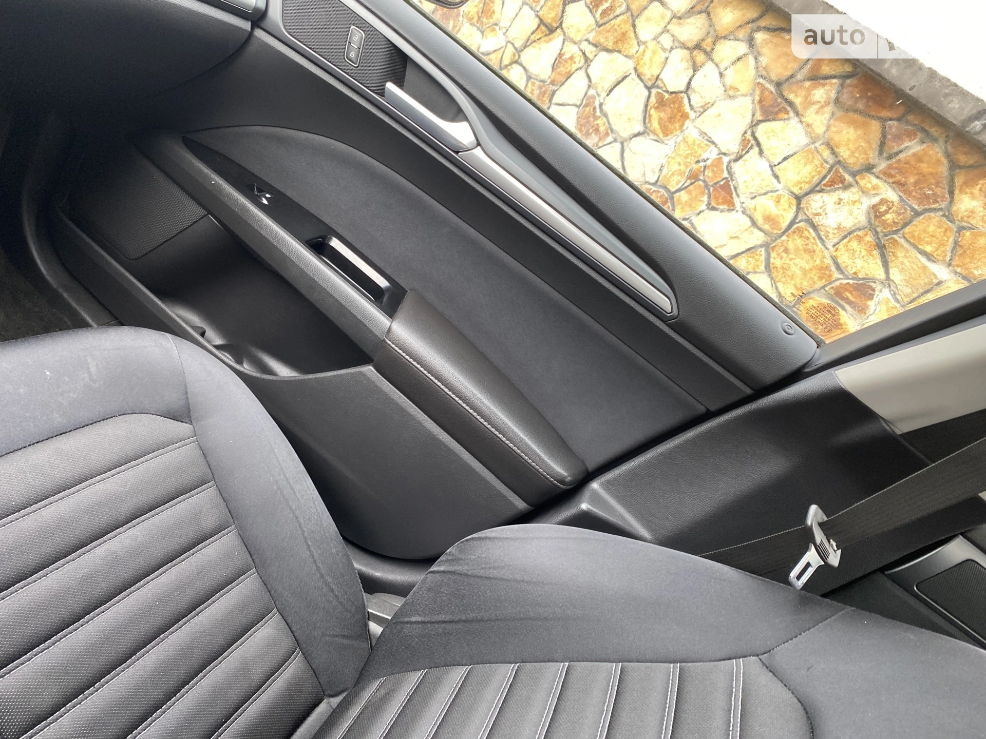2013 Ford Fusion - мініатюра 15