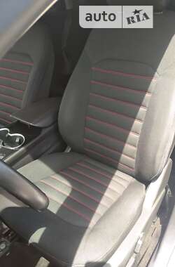 Седан Ford Fusion 2014 в Одесі