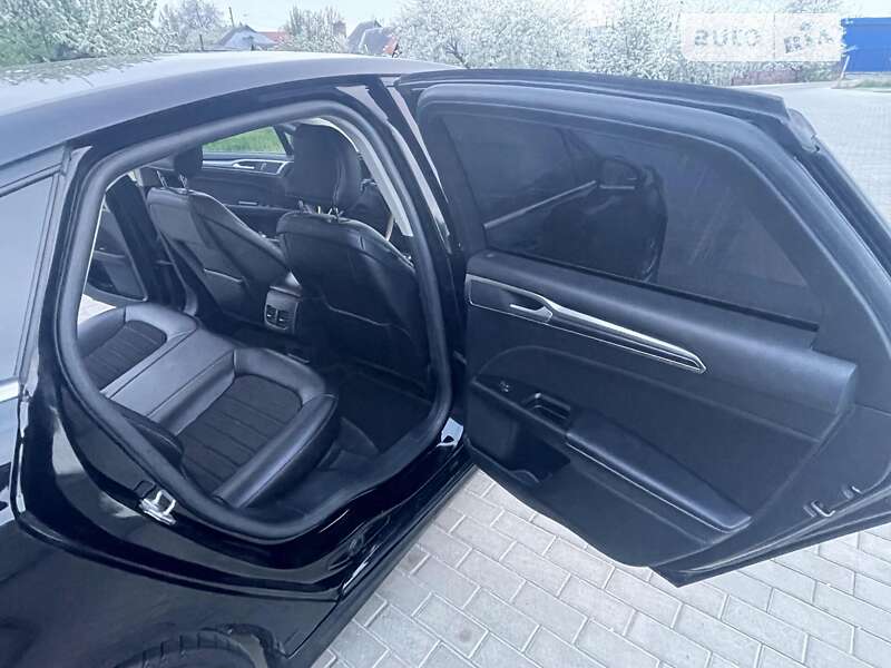 Седан Ford Fusion 2016 в Білій Церкві