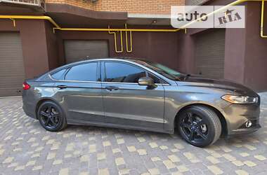 Седан Ford Fusion 2015 в Виннице