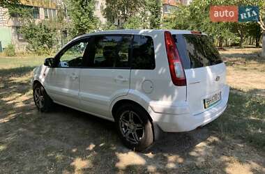 Хэтчбек Ford Fusion 2011 в Измаиле