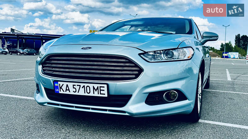 Седан Ford Fusion 2014 в Киеве