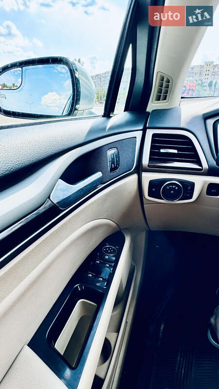 Седан Ford Fusion 2014 в Киеве