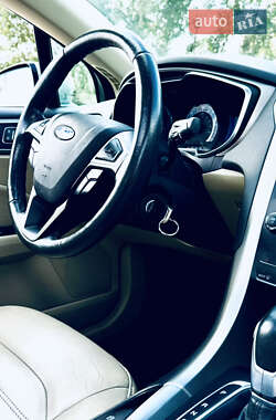 Седан Ford Fusion 2014 в Киеве