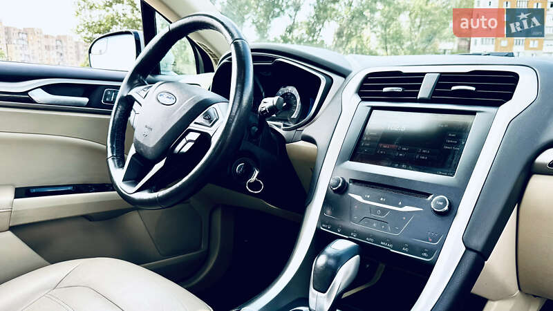 Седан Ford Fusion 2014 в Киеве