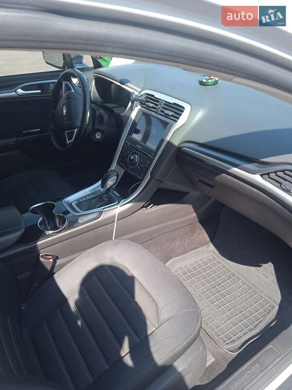 Седан Ford Fusion 2014 в Харкові