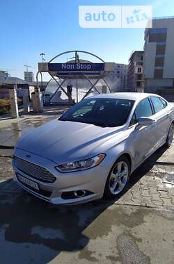 Седан Ford Fusion 2013 в Одесі