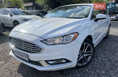 Седан Ford Fusion 2017 в 