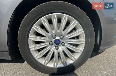 Седан Ford Fusion 2013 в Кривому Розі