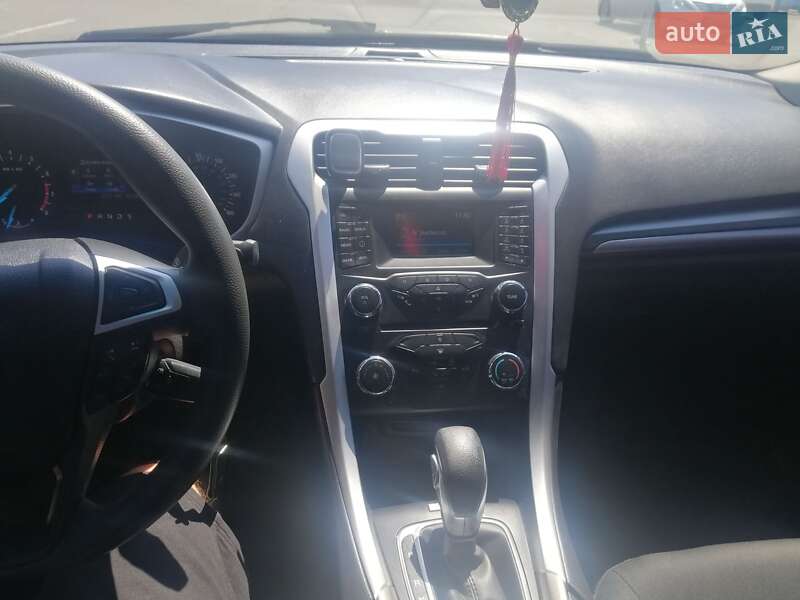 Седан Ford Fusion 2015 в Запорожье фото 3 Седан Ford Fusion 2015 в Запорожье