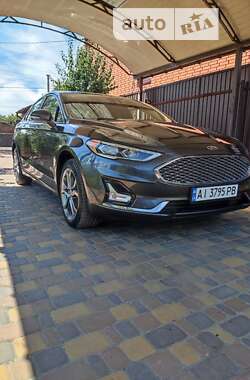 Седан Ford Fusion 2019 в Києві