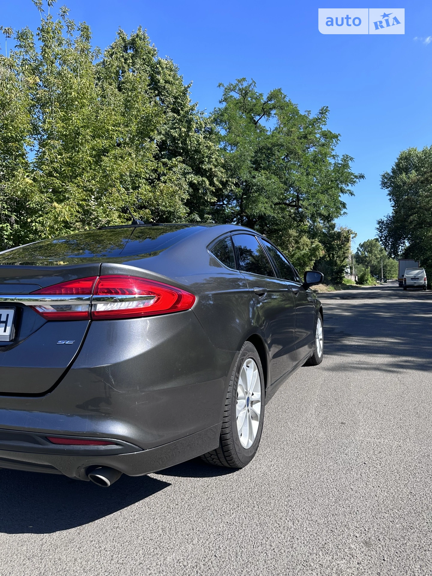 2016 Ford Fusion - мініатюра 17