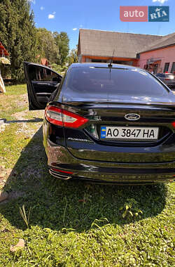 Седан Ford Fusion 2014 в 