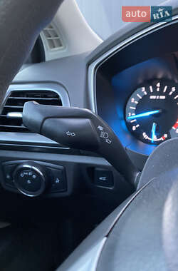 Седан Ford Fusion 2014 в 