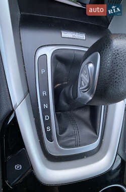 Седан Ford Fusion 2014 в 