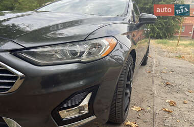 Седан Ford Fusion 2019 в Николаеве