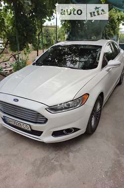 Седан Ford Fusion 2015 в Одесі