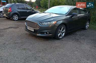 Седан Ford Fusion 2014 в 