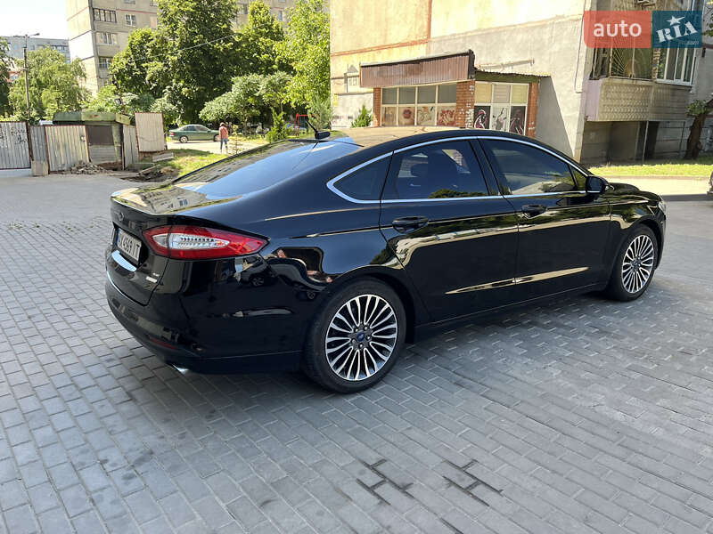 Седан Ford Fusion 2016 в Харкові