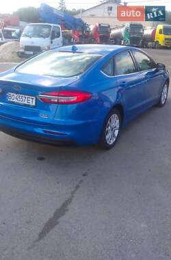 Седан Ford Fusion 2020 в Тернополе