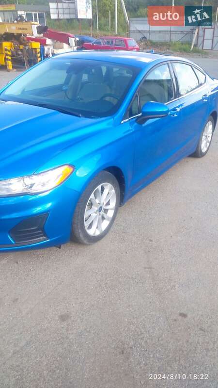 Седан Ford Fusion 2020 в Тернополе