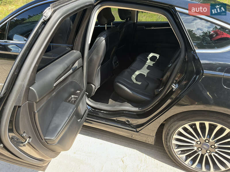 Седан Ford Fusion 2018 в Киеве