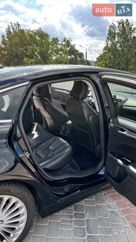 Седан Ford Fusion 2016 в Харкові