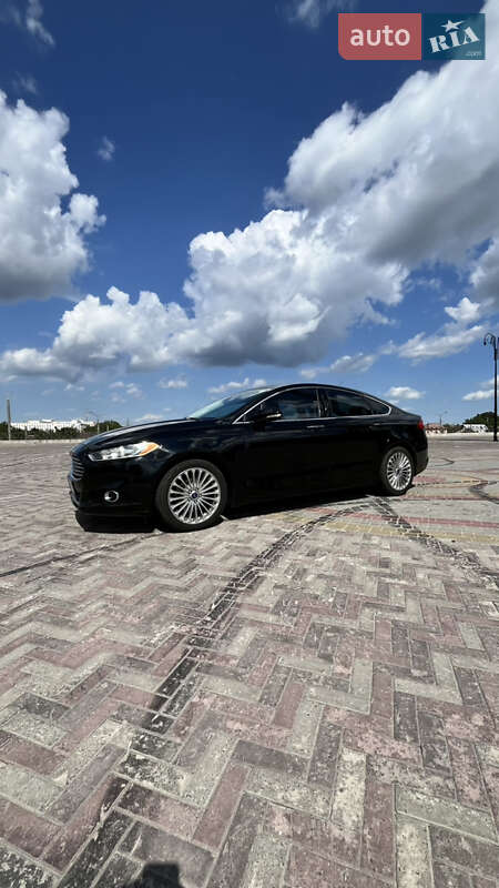 Седан Ford Fusion 2016 в Харкові