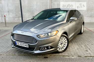 Седан Ford Fusion 2013 в Києві