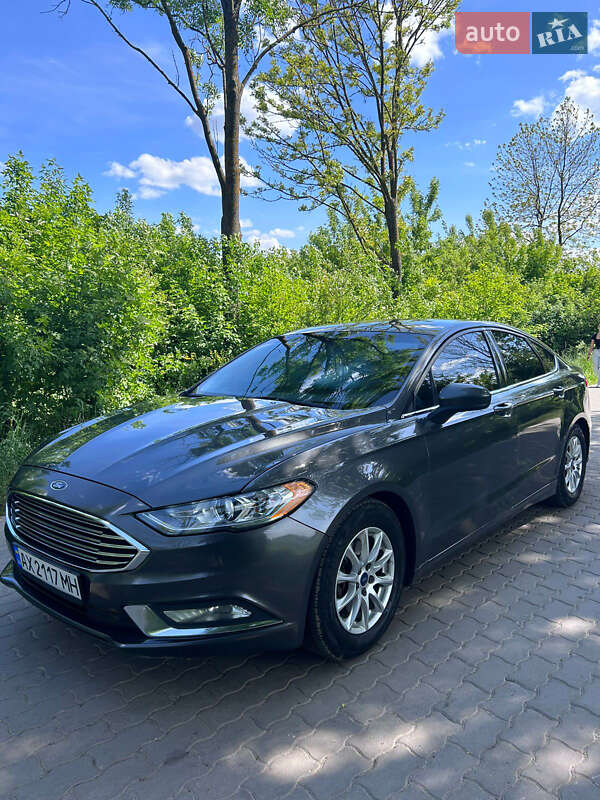 Седан Ford Fusion 2016 в Рудки