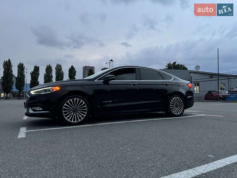 Седан Ford Fusion 2016 в Києві