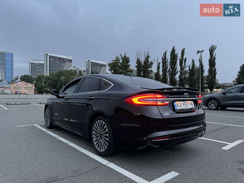 Седан Ford Fusion 2016 в Києві