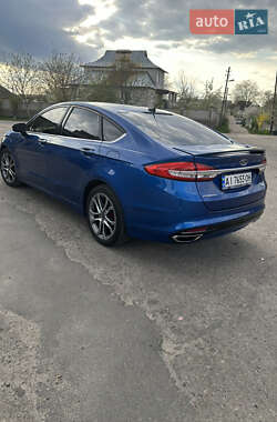 Седан Ford Fusion 2016 в 