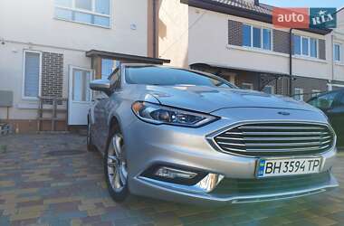 Седан Ford Fusion 2018 в 
