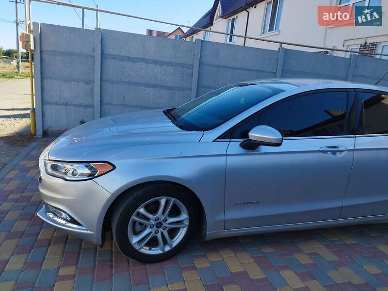 Седан Ford Fusion 2018 в Одессе