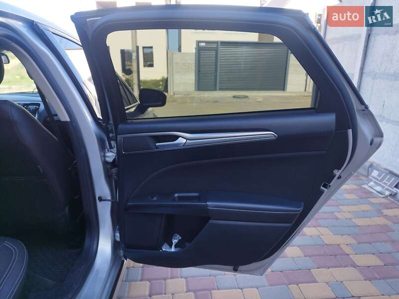 Седан Ford Fusion 2018 в Одессе